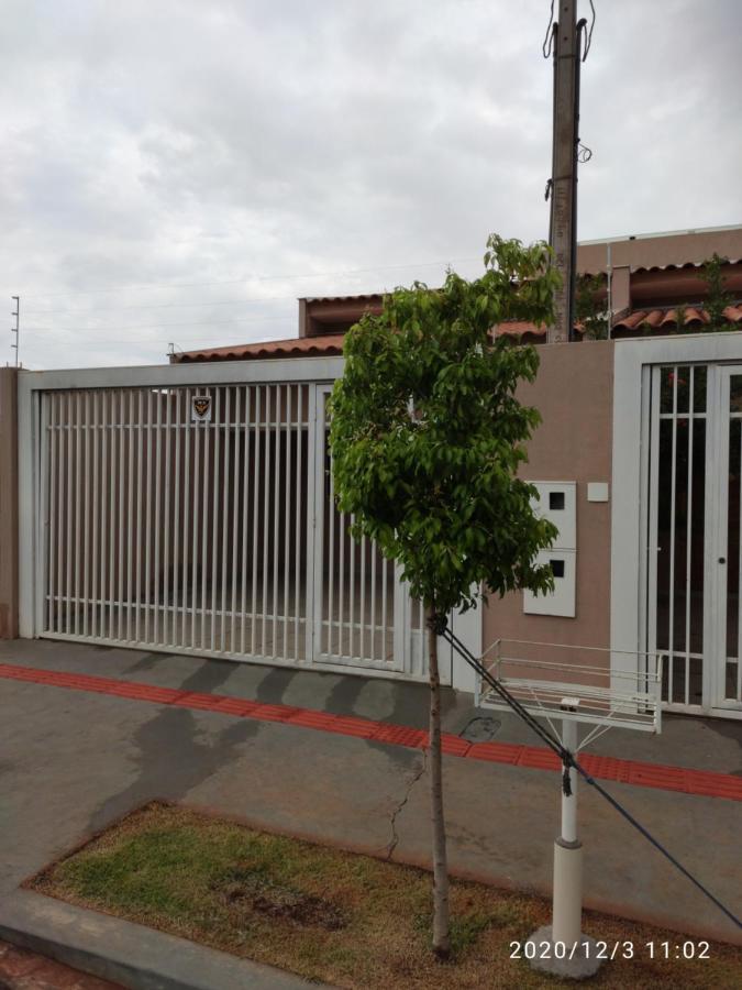Casa Aconchegante Perto Da Uel Villa Londrina Eksteriør billede